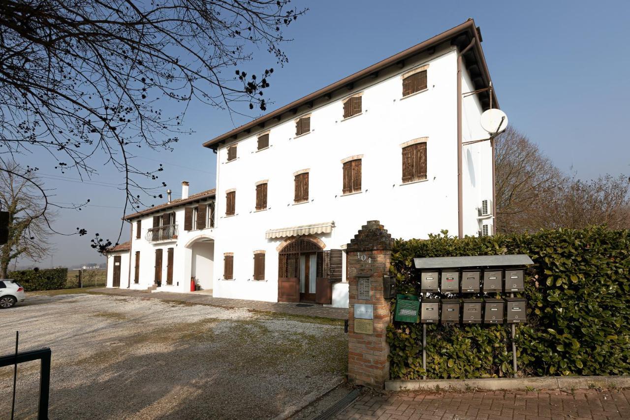 My Home In Venice Mestre Bagian luar foto